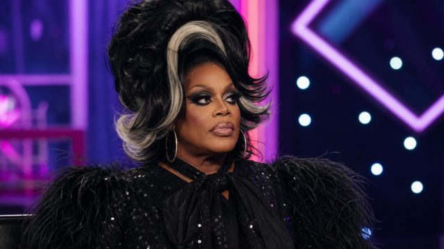 Raven Returns to Rea