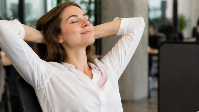 Boost Your Workplace Happiness with Just a Five-Minute Break